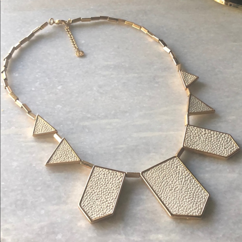 House of Harlow 1960 White Leather Geo Necklace